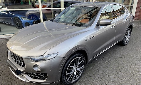 Maserati Levante Zegna