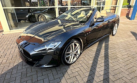 Maserati Grancabrio MC